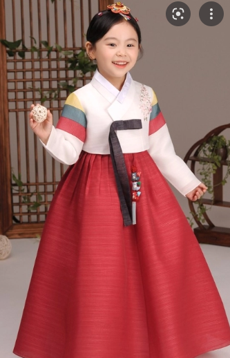 Korean traditional clothing hanbok